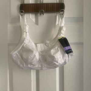 NWT Bali 36B White stretch fabric bra